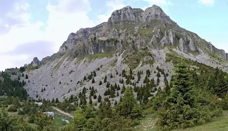 Ο Σ.Ε.Ο. Κοζάνης διοργανώνει το Σαββατοκύριακο 31 Αυγούστου 1 Σεπτεμβρίου διήμερο στα Τζουμέρκα.