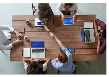 Υβριδικό μοντέλο στην εργασία Πως «πως ψαρεύονται τα ταλέντα»