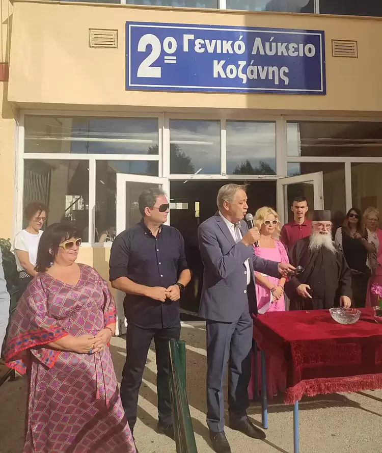 Π. Κουκουλόπουλος: «Το πρώτο κουδούνι και η “καμπάνα”»