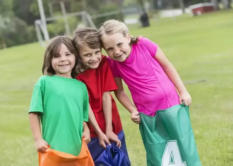 61.500 παιδιά φιλοξενήθηκαν σε κατασκηνώσεις με Voucher της ΔΥΠΑ