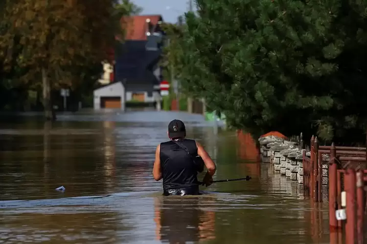 H κακοκαιρία Boris συνεχίζεται – Οχυρώνονται ενόψει πλημμυρών Πολωνία, Ουγγαρία, Τσεχία  