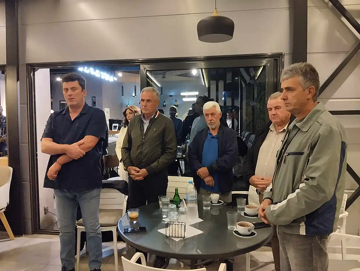 Δίκαιη Αλλαγή: Πρώτη συγκέντρωση του συνδυασμού για την προεδρία του ΕΒΕ Κοζάνης Δίκαιη Αλλαγή: Πρώτη συγκέντρωση του συνδυασμού για την προεδρία του ΕΒΕ Κοζάνης