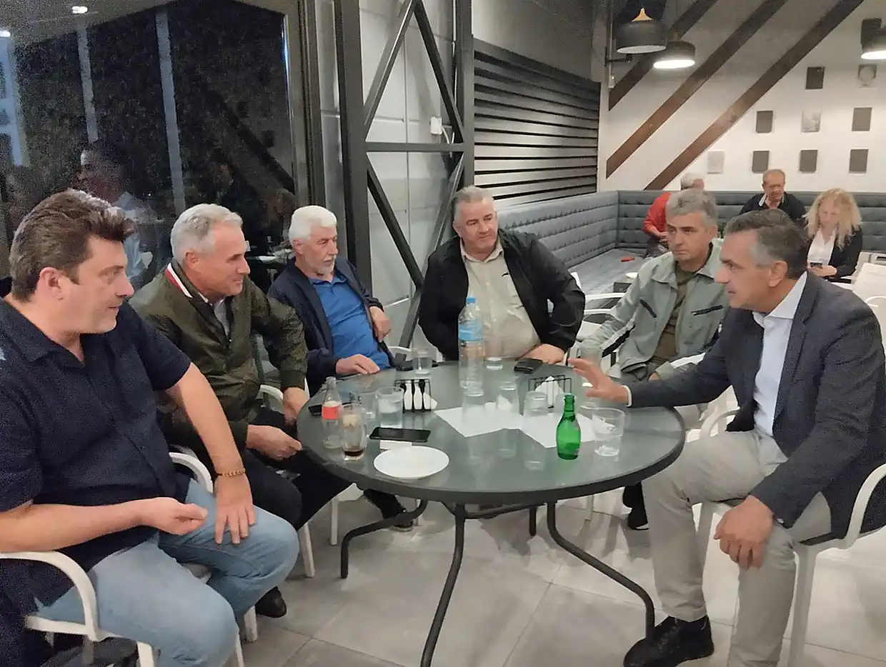 Δίκαιη Αλλαγή: Πρώτη συγκέντρωση του συνδυασμού για την προεδρία του ΕΒΕ Κοζάνης Δίκαιη Αλλαγή: Πρώτη συγκέντρωση του συνδυασμού για την προεδρία του ΕΒΕ Κοζάνης