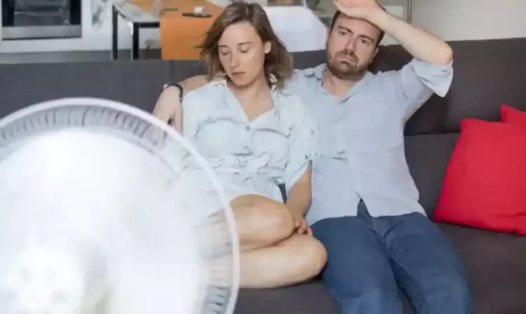 Γιατί η υγρασία μας κάνει να νιώθουμε άβολα; Πόσο επικίνδυνη είναι για την υγεία μας;