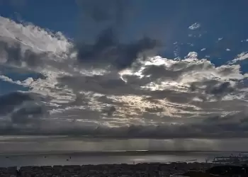 Ο καιρός σήμερα, Σάββατο 14/9: Αίθριος με νεφώσεις και λίγες τοπικές βροχές