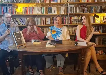 Παρουσίαση του συλλογικού έργου «Το πρόσωπο του Έρωτα» από τις Εκδόσεις Παρέμβαση στην Αθήνα