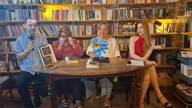 Παρουσίαση του συλλογικού έργου «Το πρόσωπο του Έρωτα» από τις Εκδόσεις Παρέμβαση στην Αθήνα