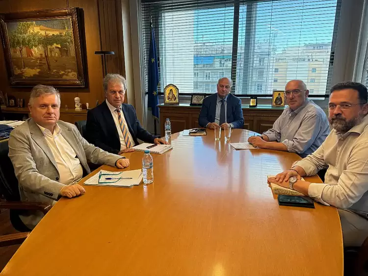 Περιφέρεια Δυτικής Μακεδονίας: Συνάντηση του Περιφερειάρχη Γιώργου Αμανατίδη με τον Υπουργό Αγροτικής Ανάπτυξης & Τροφίμων Περιφέρεια Δυτικής Μακεδονίας: Συνάντηση του Περιφερειάρχη Γιώργου Αμανατίδη με τον Υπουργό Αγροτικής Ανάπτυξης & Τροφίμων