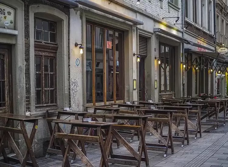 Σβήνει εάν από τα ιστορικά σύμβολα της Αγγλίας