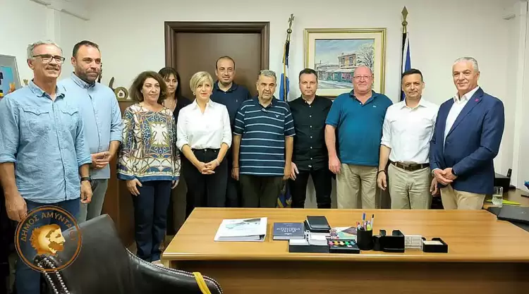 Συνάντηση του Δημάρχου Αμυνταίου, Ιωάννη Λιάση, με τον Δήμαρχο Αθηναίων Χάρη Δούκα