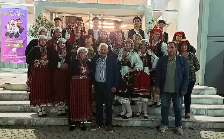 Θρακική Εστία Εορδαίας: Μια συγκινητική εκδήλωση που ένωσε δύο πολιτισμούς (εικόνες) Θρακική Εστία Εορδαίας: Μια συγκινητική εκδήλωση που ένωσε δύο πολιτισμούς