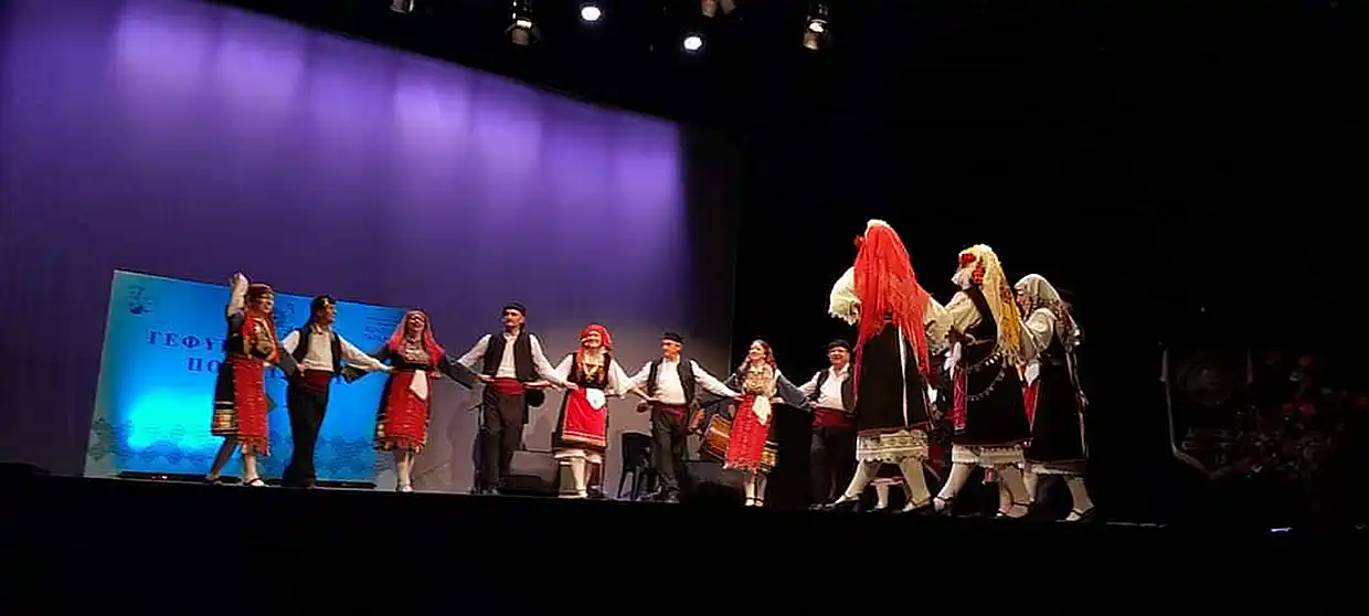 Θρακική Εστία Εορδαίας: Μια συγκινητική εκδήλωση που ένωσε δύο πολιτισμούς (εικόνες) Θρακική Εστία Εορδαίας: Μια συγκινητική εκδήλωση που ένωσε δύο πολιτισμούς