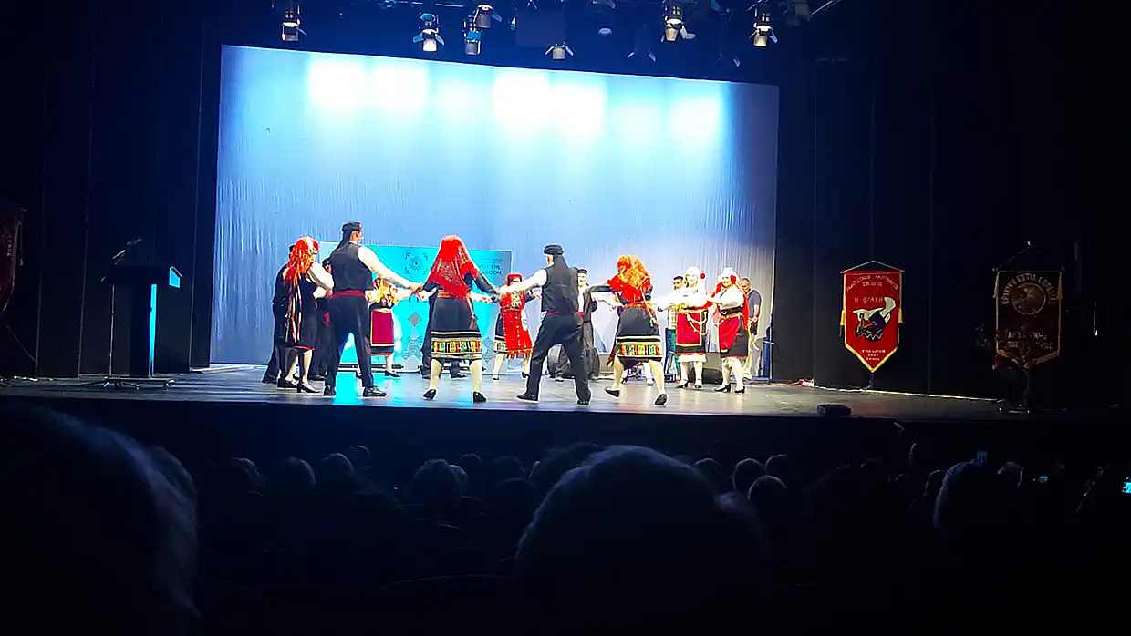 Θρακική Εστία Εορδαίας: Μια συγκινητική εκδήλωση που ένωσε δύο πολιτισμούς (εικόνες) Θρακική Εστία Εορδαίας: Μια συγκινητική εκδήλωση που ένωσε δύο πολιτισμούς