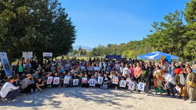 Erasmus Days 2024: Σχολικές μονάδες στον Δημοτικό Κήπο Κοζάνης