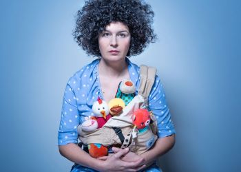 Διαγωνισμός – Κερδίστε μια διπλή πρόσκληση για την παράσταση «Αγορομάνα» της Αφροδίτης Μητσοπούλου