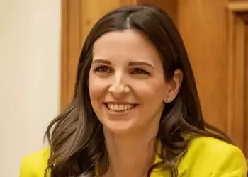 Η δική μας Όλγα από την Κοζάνη αναπληρώτρια εκπρόσωπος τύπου του ΠΑΣΟΚ