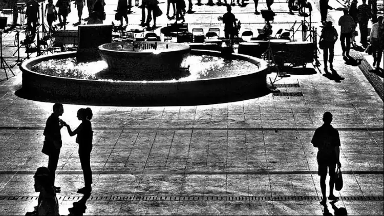 Ελλάδα: Μειώνεται «σταθερά και με συνέπεια» ο πληθυσμός Ελλάδα: Μειώνεται «σταθερά και με συνέπεια» ο πληθυσμός