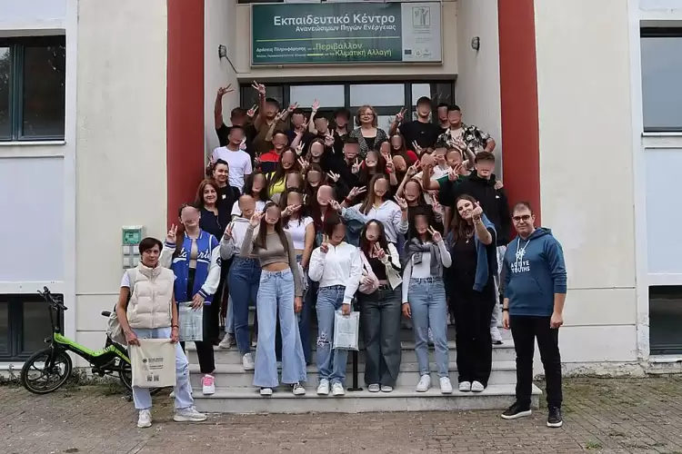 Επίσκεψη του Γενικού Λυκείου Σερβίων  Κοζάνης στο Εκπαιδευτικό Κέντρο ΑΠΕ στον Φιλώτα