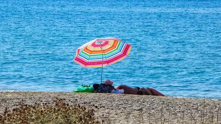 Καιρός: Οι θερμοκρασίες μέχρι το Σάββατο, ως και 5°c πάνω από το κανονικό