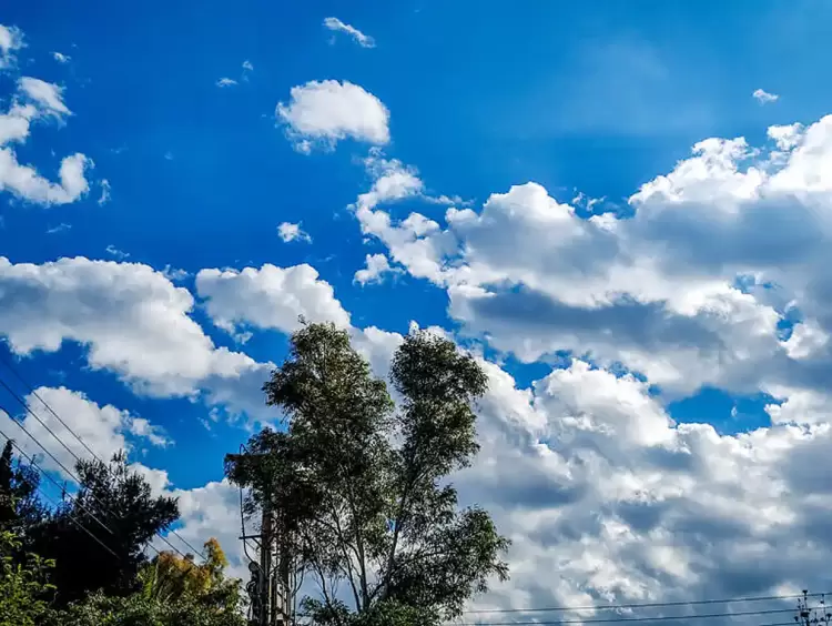 Ο καιρός σήμερα, Παρασκευή 04/10: Λίγες νεφώσεις με μικρή άνοδο της θερμοκρασίας