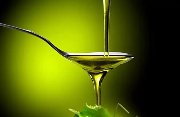 Η καλή χρονιά για το ελαιόλαδο δίνει ελπίδες για μείωση της τιμής Η καλή χρονιά για το ελαιόλαδο δίνει ελπίδες για μείωση της τιμής