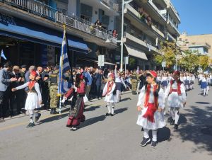 Κοζάνη: Η Παρέλαση στην οδό Παύλου Μελά για την Εθνική Επέτειο της 28ης Οκτωβρίου 1940