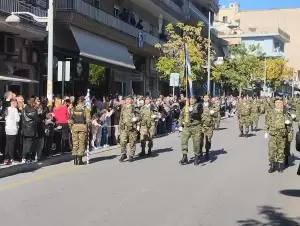 Κοζάνη: Η Παρέλαση στην οδό Παύλου Μελά για την Εθνική Επέτειο της 28ης Οκτωβρίου 1940