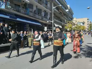 Κοζάνη: Η Παρέλαση στην οδό Παύλου Μελά για την Εθνική Επέτειο της 28ης Οκτωβρίου 1940