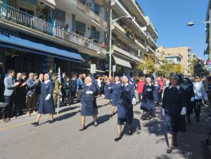 Κοζάνη: Η Παρέλαση στην οδό Παύλου Μελά για την Εθνική Επέτειο της 28ης Οκτωβρίου 1940