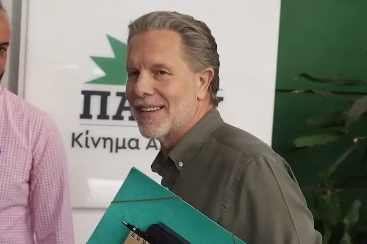 Ο Παύλος Γερουλάνος περιγράφει το ΠΑΣΟΚ του μέλλοντος Ο Παύλος Γερουλάνος περιγράφει το ΠΑΣΟΚ του μέλλοντος