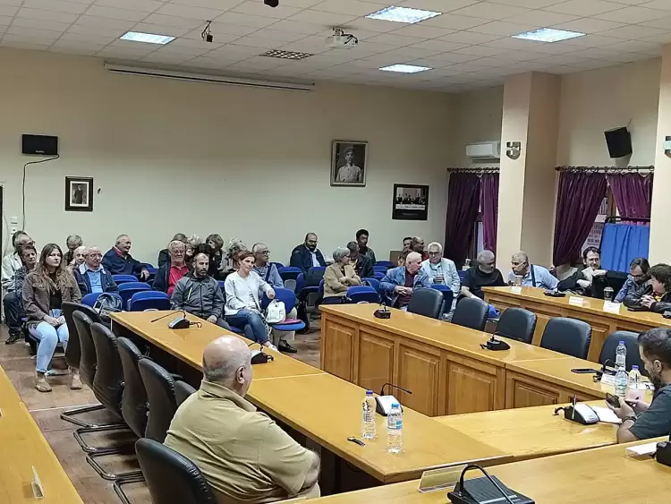 Πραγματοποιήθηκε την Τετάρτη 2/10 η εκδήλωση των Κομματικών Οργανώσεων του ΚΚΕ στο Αμύνταιο με θέμα τις εξελίξεις στο ΚΕΦΙΑΠ