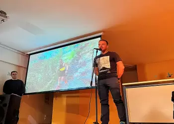 Το Μουσικό Σχολείο Σιάτιστας “Κωνσταντίνος και Ελένη Παπανικολάου” βράβευσε τον  Έλληνα αθλητή Δημήτρη Σελέτη