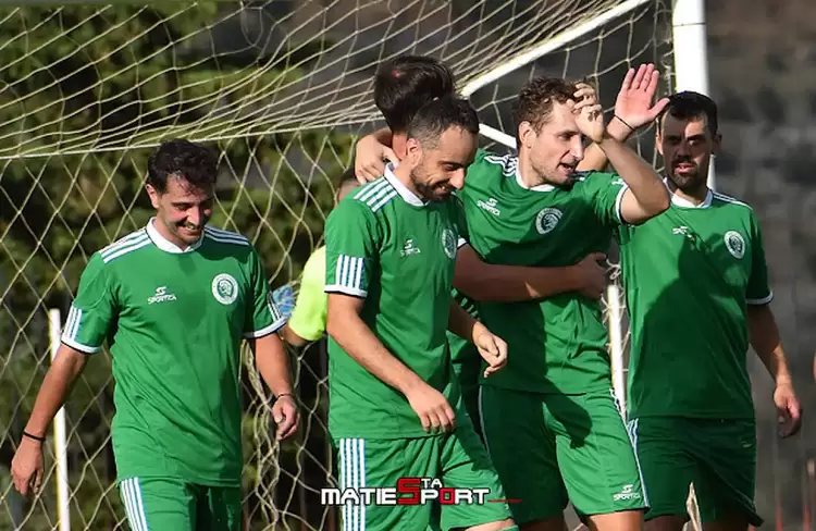 Α' ΕΠΣ Κοζάνης: Μακεδονικός Σιάτιστας -Δαναοί Κοζάνης 2-2 Α’ ΕΠΣ Κοζάνης: Μακεδονικός Σιάτιστας Δαναοί Κοζάνης 2 2 Χορταστική ισοπαλία στη Σιάτιστα