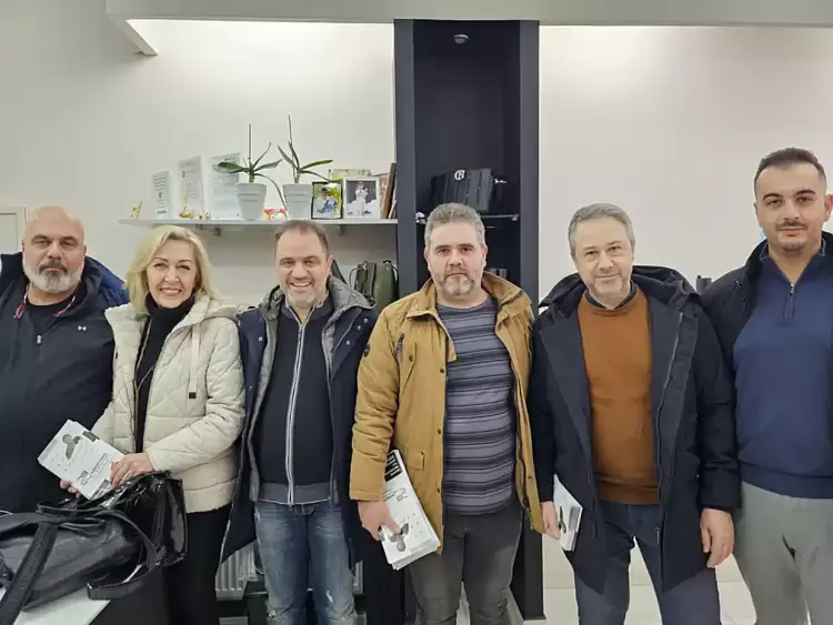 Επισκέψεις σε καταστήματα και επιχειρήσεις στην Κοζάνης από τον Γιάννη Μητλιάγκα και υποψηφίους του «Ανάπτυξης Επιμελητήριο»