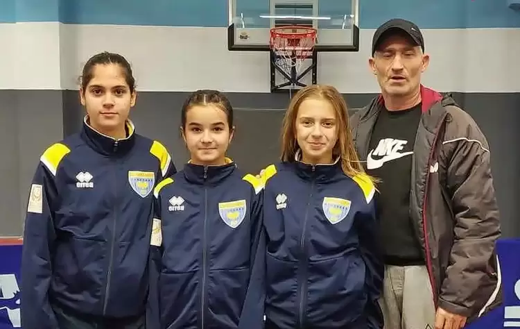 Επιτραπέζια Αντισφαίριση: 3x3 για τις Σάρισες 2 στους άντρες Επιτραπέζια Αντισφαίριση: 3×3 για τις Σάρισες 2 στους άντρες