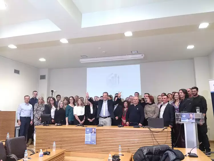 Ευχαριστήριο του υποψήφιου προέδρου ΕΒΕ Κοζάνης Γιάννη Τερνενόπουλου Ευχαριστήριο του υποψήφιου προέδρου ΕΒΕ Κοζάνης Γιάννη Τερνενόπουλου