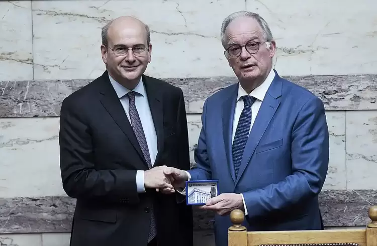 Κατατέθηκε ο κρατικός προϋπολογισμός του 2025 Κατατέθηκε ο κρατικός προϋπολογισμός του 2025