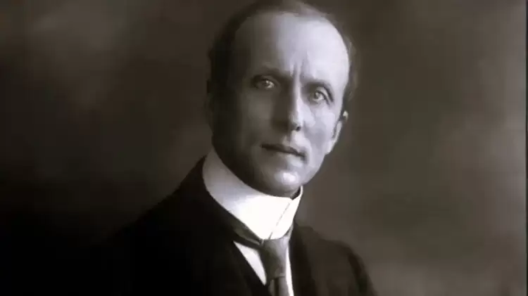 Κωνσταντίνος Καραθεοδωρή: Όταν τον διεκδικούσαν τα πανεπιστήμια του κόσμου, στην Ελλάδα τού πρόσφεραν θέση δασκάλου στην επαρχία Κωνσταντίνος Καραθεοδωρή: Όταν τον διεκδικούσαν τα πανεπιστήμια του κόσμου, στην Ελλάδα τού πρόσφεραν θέση δασκάλου στην επαρχία