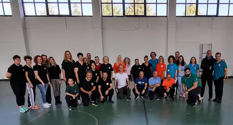 Με μεγάλη επιτυχία ολοκληρώθηκε το Σεμινάριο Χορών αφιερωμένο στην Ανατολική Ρωμυλία από τον σύλλογο «Κόζιανη» Με μεγάλη επιτυχία ολοκληρώθηκε το Σεμινάριο Χορών αφιερωμένο στην Ανατολική Ρωμυλία από τον σύλλογο «Κόζιανη»