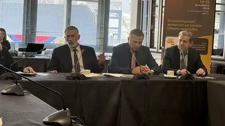 Μέχρι το 2030, πάνω από το 60% των θέσεων εργασίας θα απαιτούν εξειδικευμένες ψηφιακές δεξιότητες