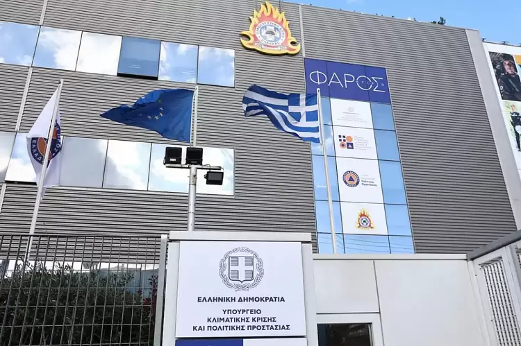 Νέος 5ετής διαγωνισμός για τους εποχικούς πυροσβέστες  