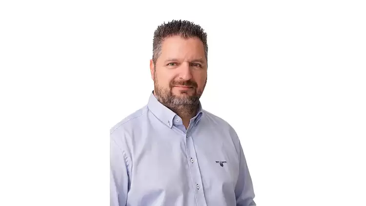 Νικόλαος Ντάβος: Ένας πρωτοπόρος επιχειρηματίας δίπλα στον Γιάννη Μητλιάγκα