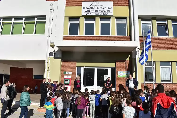 Οι μαθητές/τριες της ΣΤ’ τάξης του Πειραματικού Δημοτικού Σχολείου Φλώρινας στο Εκπαιδευτικό Κέντρο ΑΠΕ στον Φιλώτα!