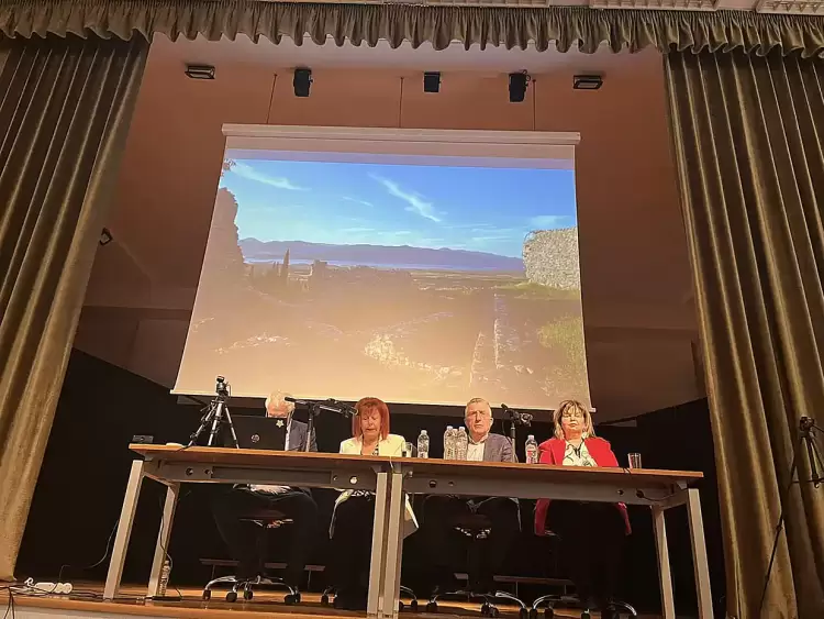 Παρουσιάστηκε το βιβλίο της Χρυσάνθης Καραγιαννίδου, «Τα Σέρβια.  Βυζαντινή Καστροπολιτεία. – Μαρτυρική Πόλη της Ελλάδος»