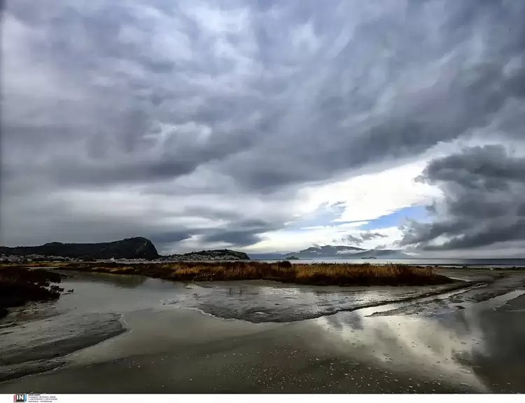 Προ των πυλών κακοκαιρία με καταιγίδες, χιόνια και πτώση θερμοκρασίας Προ των πυλών κακοκαιρία με καταιγίδες, χιόνια και πτώση θερμοκρασίας
