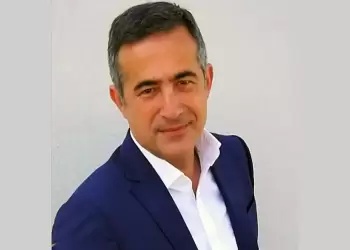 Στάθης Κωνσταντινίδης: «Και στην εκλογή Προέδρου της Δημοκρατίας, από τη σωστή πλευρά της (συνταγματικής) ιστορίας».