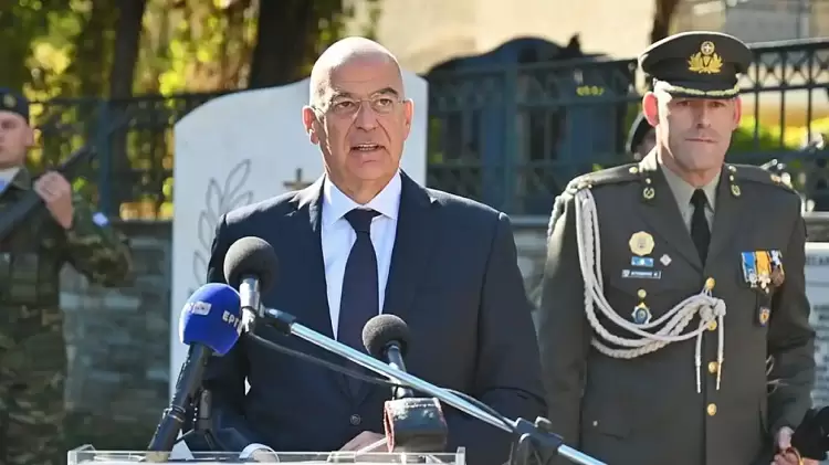 Στην Καστοριά για τον εορτασμό της απελευθέρωσης της πόλης ο Δένδιας