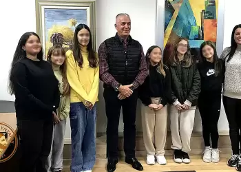 Συνέντευξη του Δημάρχου Αμυνταίου, Ιωάννη Λιάση, σε μαθητές του ΚΔΑΠ AbebablΩm Συνέντευξη του Δημάρχου Αμυνταίου, Ιωάννη Λιάση, σε μαθητές του ΚΔΑΠ AbebablΩm