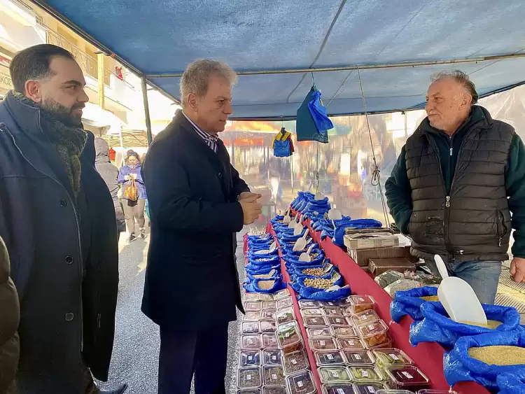 Ο Αμανατίδης πήγε λαική…