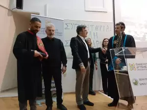 Απονομή υποτροφίας «Κωνσταντίνος Άγιος/ΔΕΛΤΑ» στο πλαίσιο της τελετής ορκωμοσίας του Τμήματος Γεωπονίας